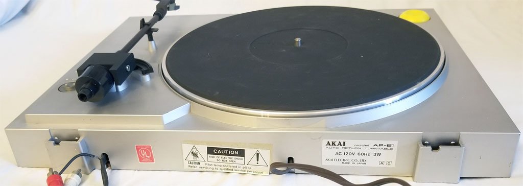 PLATINE VINYLE AKAI AP-B1 EUR 10,00 - FR
